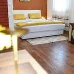بيت الشباب داليلا شقة موستار