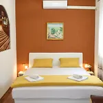 شقة بيت الشباب داليلا