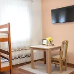 بيت الشباب داليلا شقة موستار