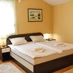 Central Stay Mostar *