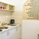 شقة بيت الشباب داليلا