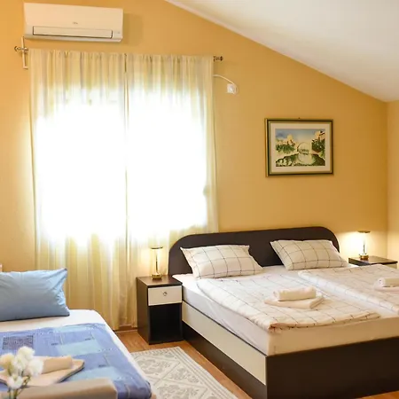 Dalila Apartment
