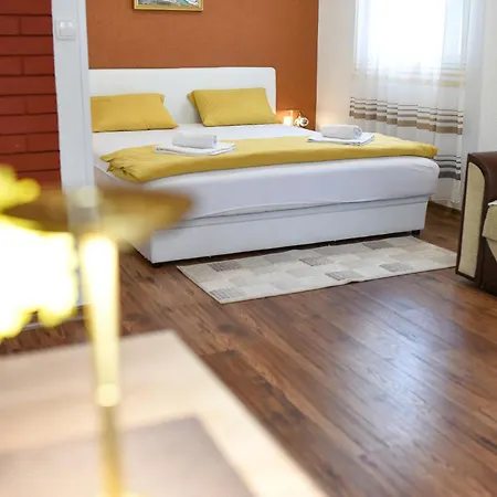 Central Stay Mostar - Apartments & Rooms Appartamento Mostar