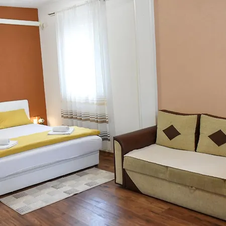 Dalila Apartment *