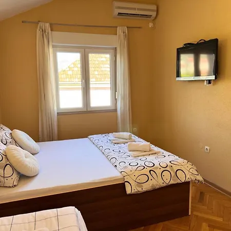 Appartamento Central Stay Mostar - Apartments & Rooms *